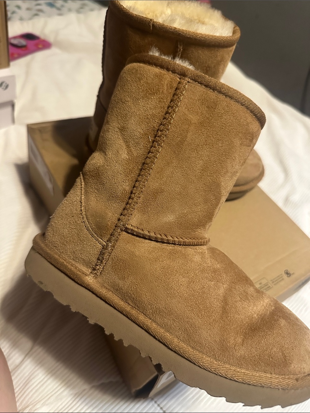 UGG Kids Classic Short Boot in Chestnut